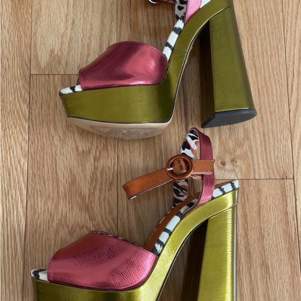 Charlotte Olympia Pink and Olive Platform Sandals - Picture 2 of 6